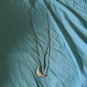 Long necklace